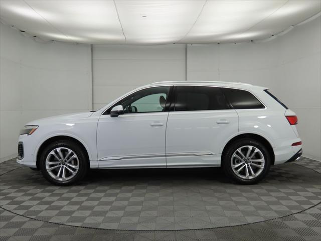 used 2025 Audi Q7 car, priced at $65,416