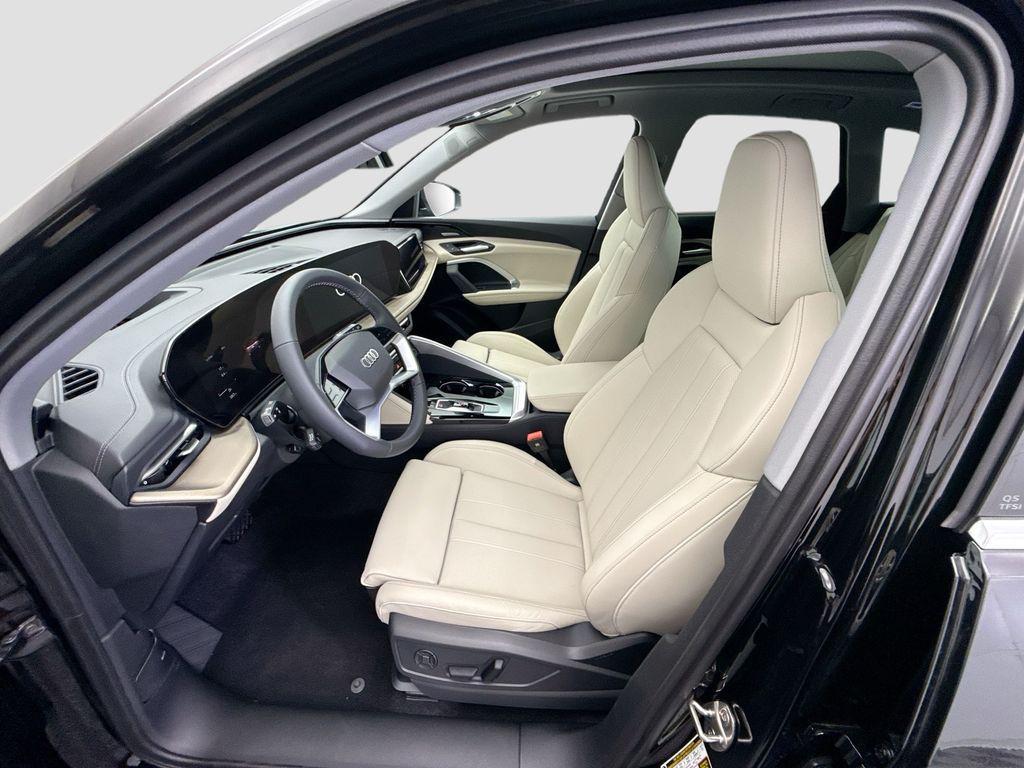 new 2025 Audi Q5 car, priced at $64,875