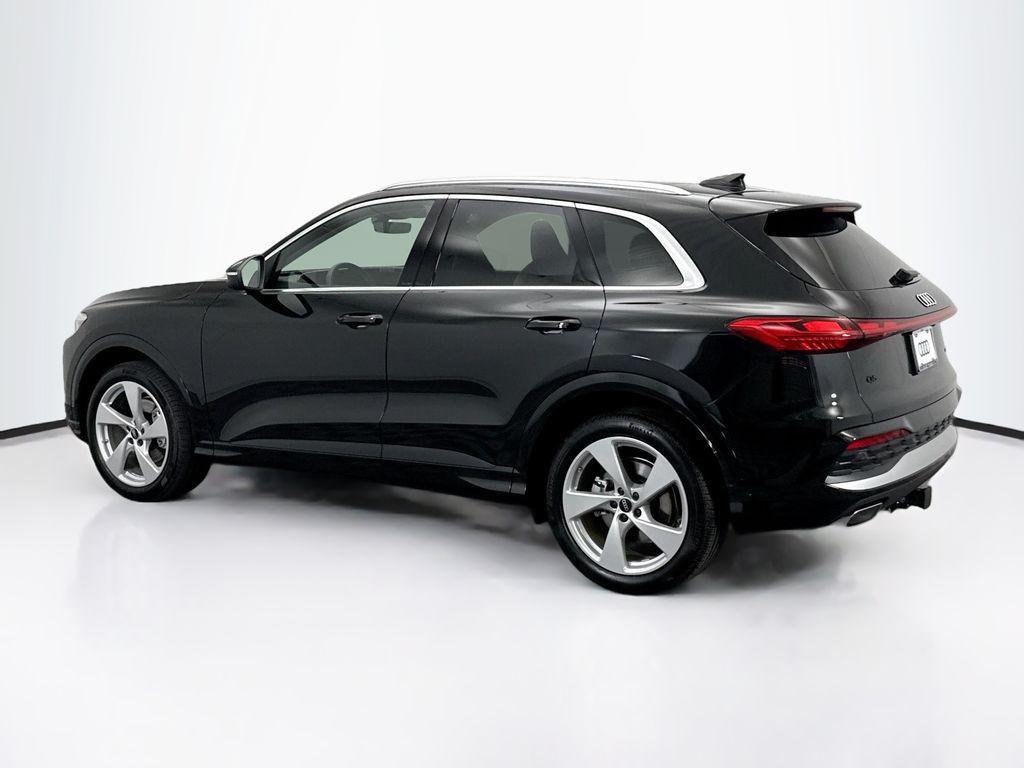 new 2025 Audi Q5 car, priced at $64,875