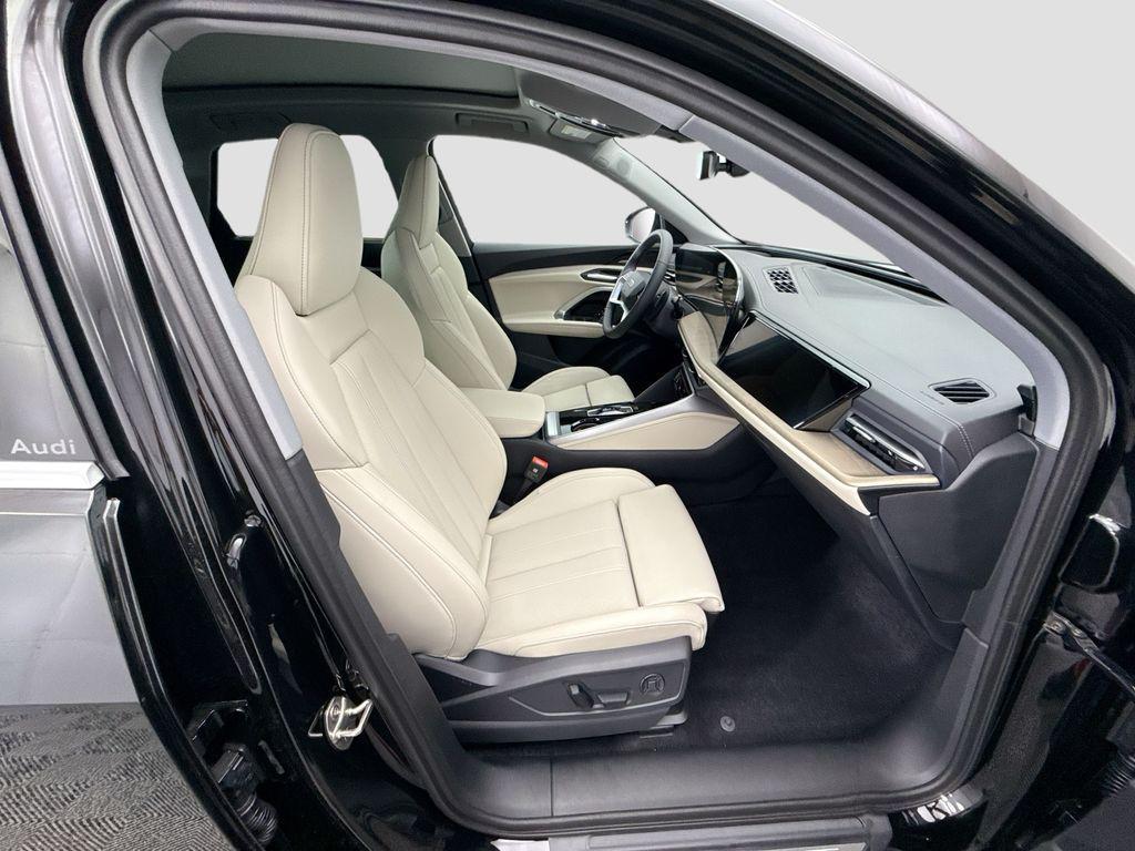 new 2025 Audi Q5 car, priced at $64,875
