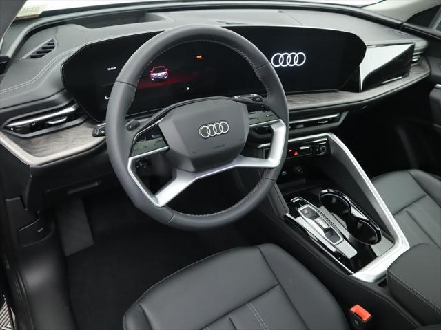 new 2025 Audi Q5 car, priced at $60,175