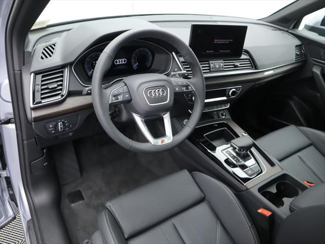 new 2025 Audi Q5 car, priced at $69,370