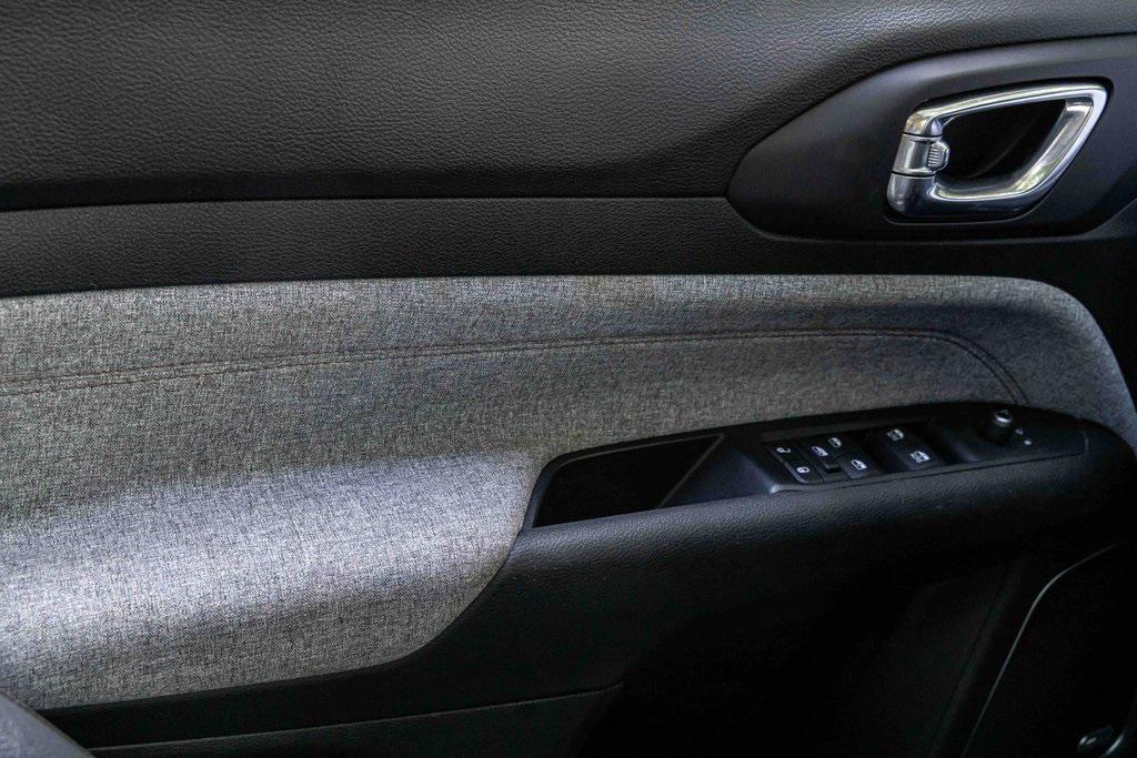 used 2022 Jeep Compass car, priced at $22,588
