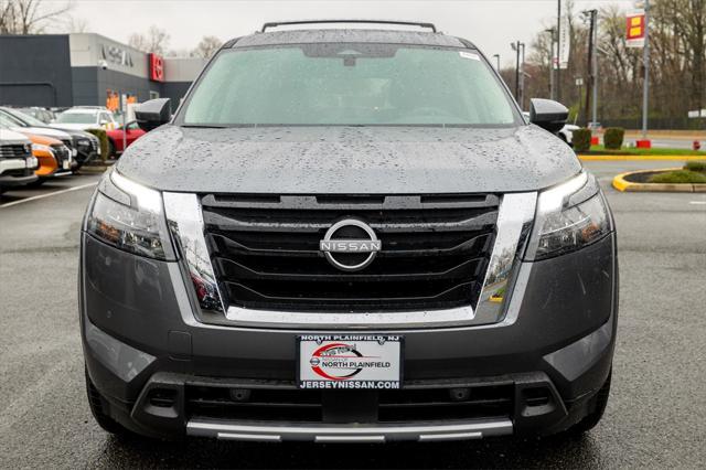 new 2025 Nissan Pathfinder car, priced at $49,465