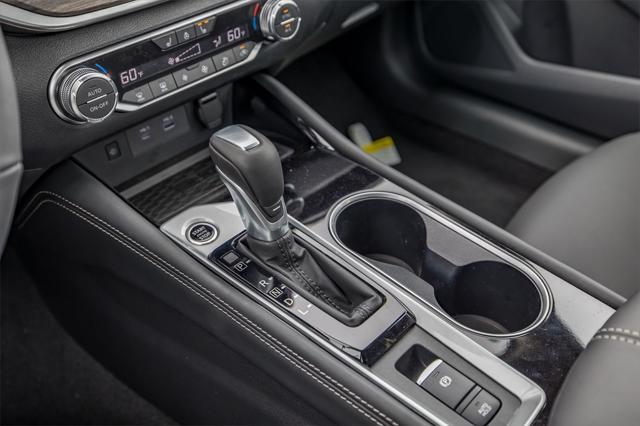 new 2025 Nissan Altima car, priced at $37,320