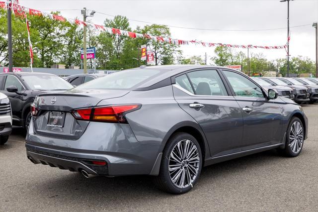 new 2025 Nissan Altima car, priced at $37,320
