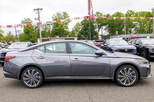 new 2025 Nissan Altima car, priced at $37,320