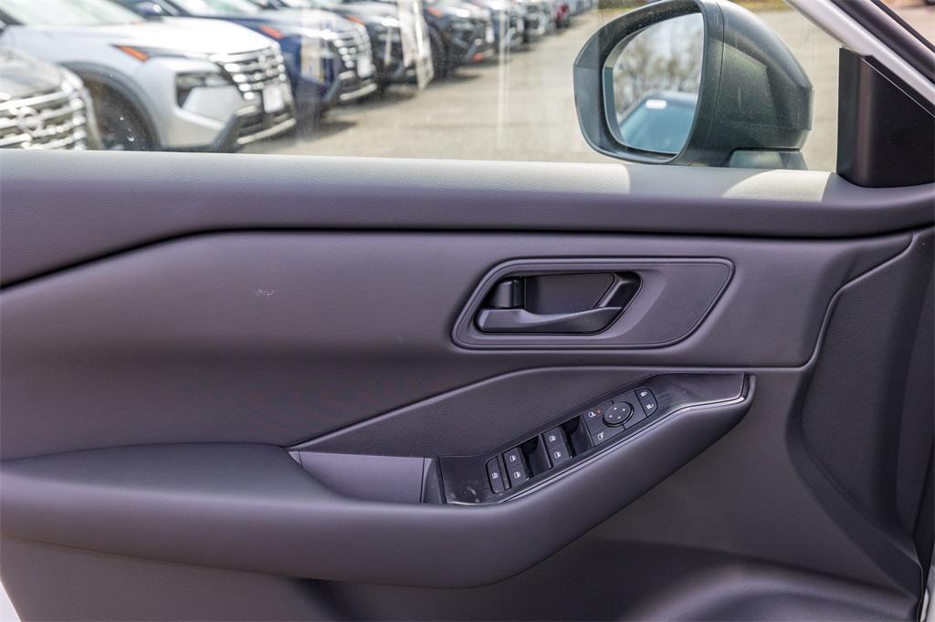 new 2025 Nissan Rogue car, priced at $32,720