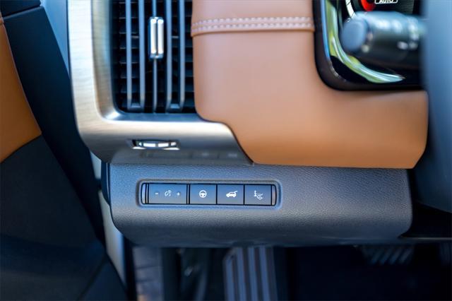 new 2025 Nissan Pathfinder car, priced at $54,035