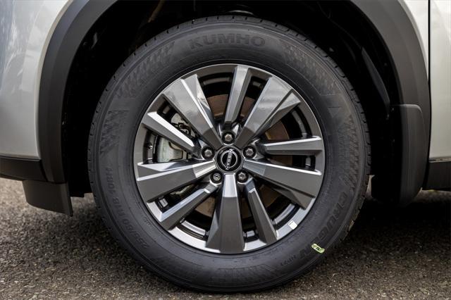 new 2025 Nissan Pathfinder car, priced at $43,775