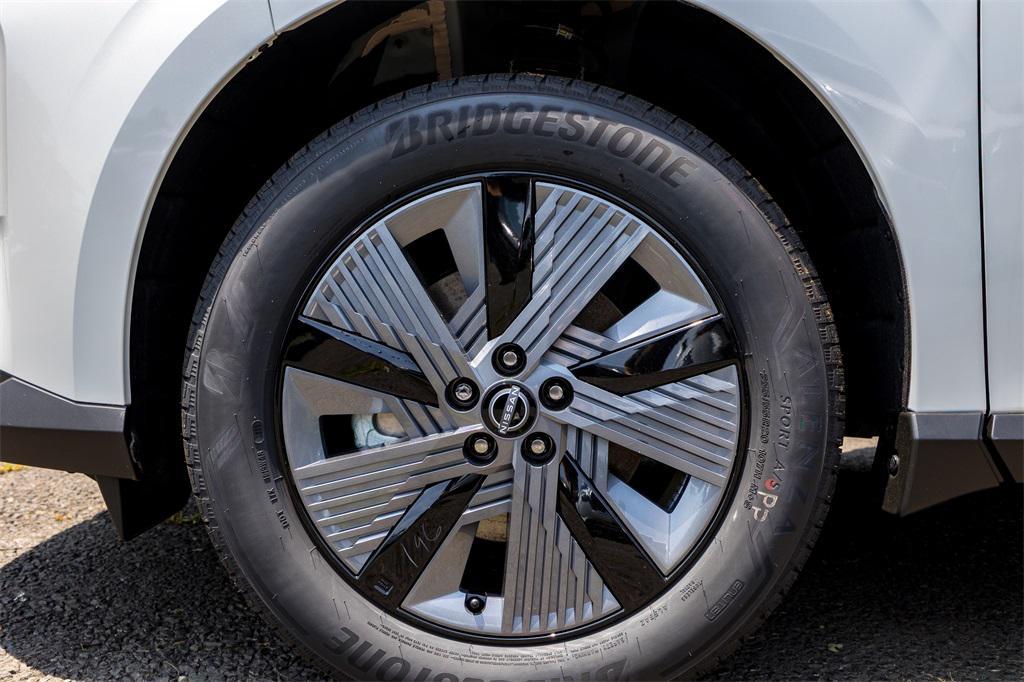 new 2025 Nissan Murano car, priced at $50,260