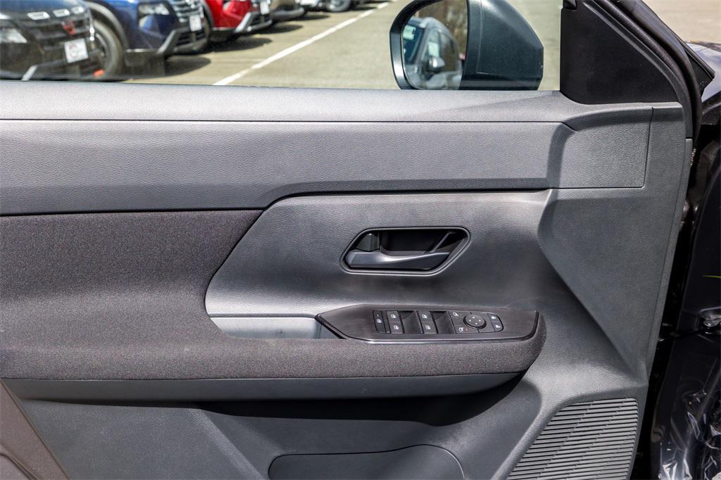 new 2025 Nissan Kicks car, priced at $25,160