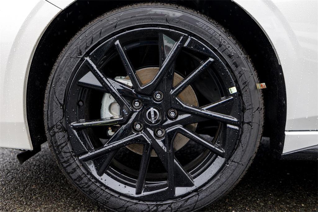 new 2025 Nissan Sentra car, priced at $27,885