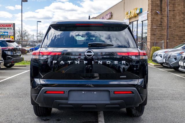 new 2024 Nissan Pathfinder car, priced at $34,995