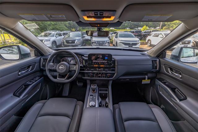 new 2025 Nissan Pathfinder car, priced at $49,925