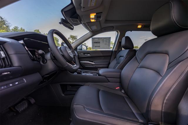 new 2025 Nissan Pathfinder car, priced at $49,925