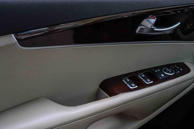 used 2018 Kia Sorento car, priced at $12,895