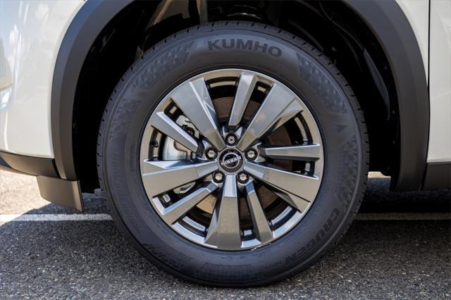 new 2025 Nissan Pathfinder car, priced at $43,085
