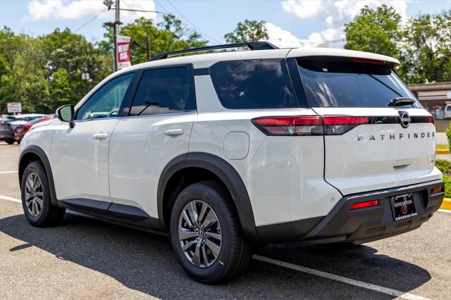 new 2025 Nissan Pathfinder car, priced at $43,085