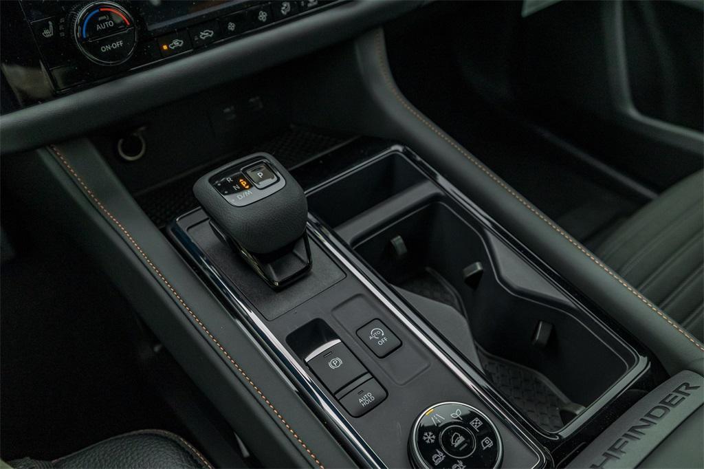 new 2025 Nissan Pathfinder car, priced at $47,175