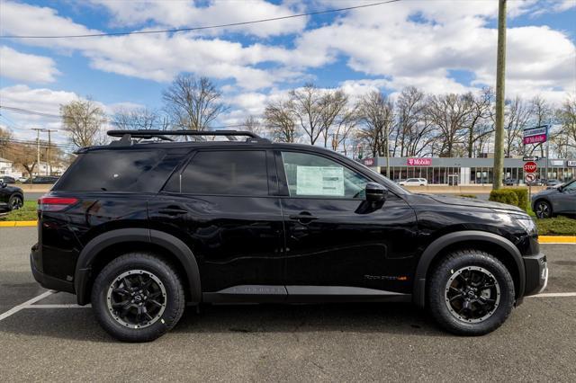 new 2025 Nissan Pathfinder car, priced at $47,175