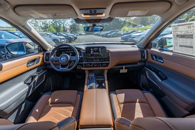 new 2025 Nissan Pathfinder car, priced at $54,485