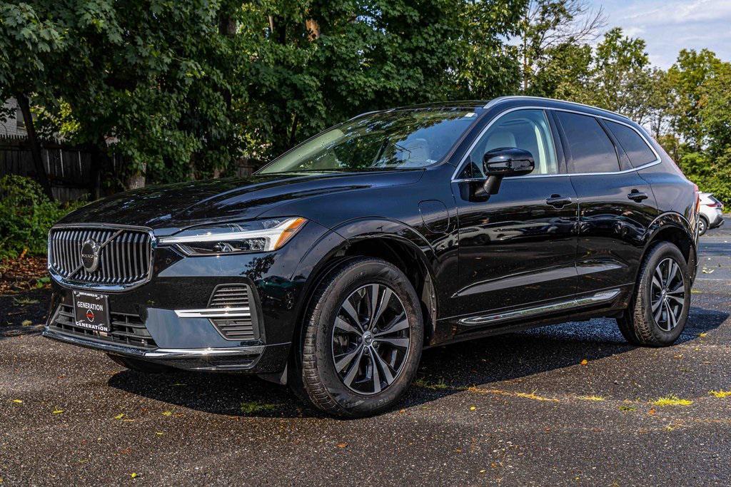 used 2023 Volvo XC60 Recharge Plug-In Hybrid car, priced at $38,496