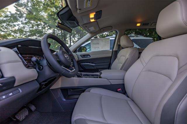 new 2025 Nissan Pathfinder car, priced at $46,565