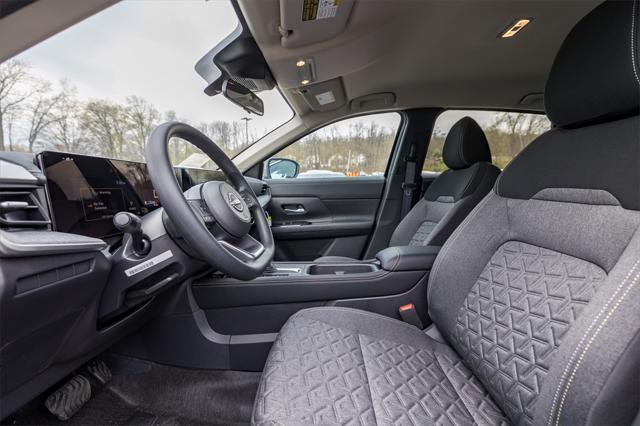 new 2025 Nissan Kicks car, priced at $27,585