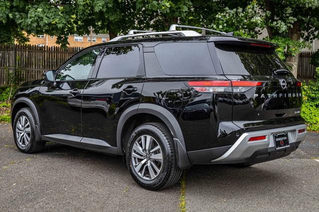 used 2024 Nissan Pathfinder car, priced at $39,890