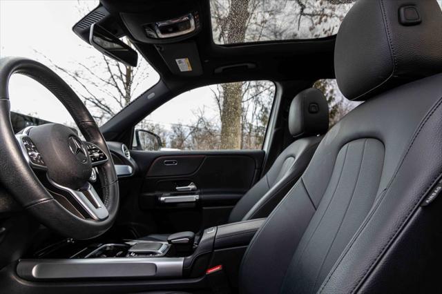 used 2022 Mercedes-Benz GLB 250 car, priced at $28,877