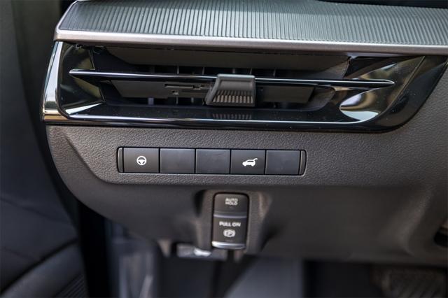 new 2025 Nissan Murano car, priced at $43,895