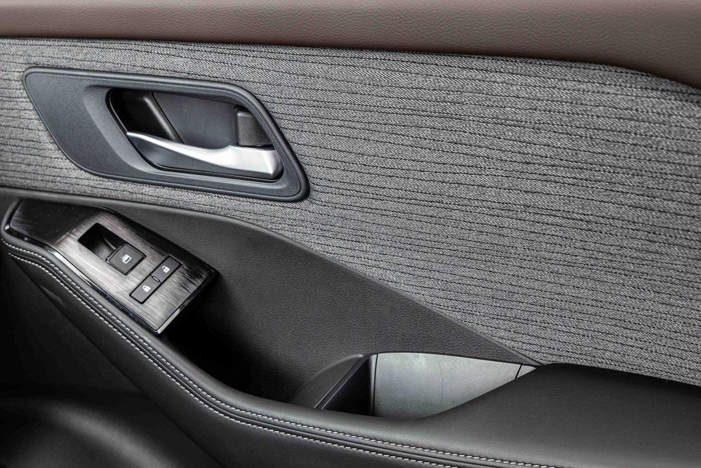 used 2023 Nissan Rogue car, priced at $25,663