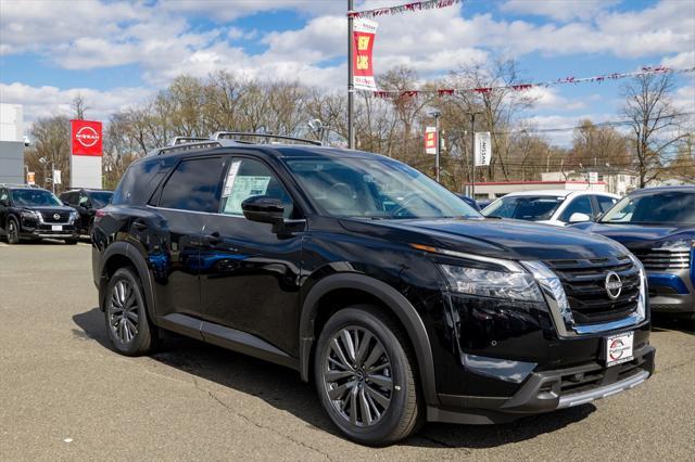 new 2025 Nissan Pathfinder car, priced at $49,465