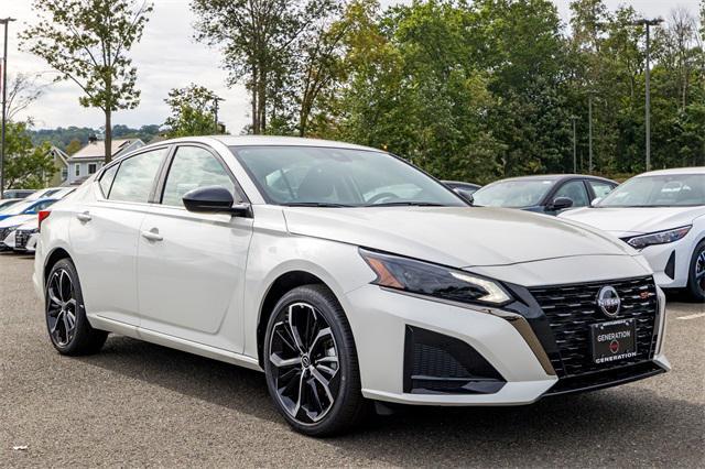 new 2025 Nissan Altima car, priced at $33,035
