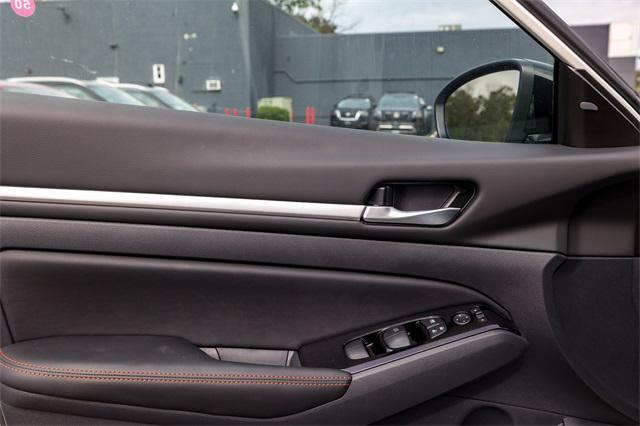 new 2025 Nissan Altima car, priced at $33,035