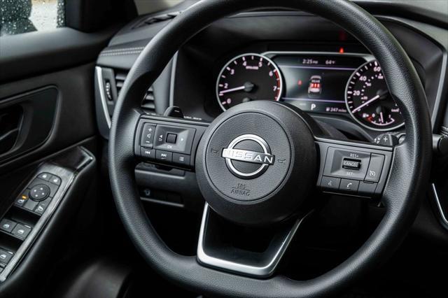 used 2024 Nissan Rogue car, priced at $24,998