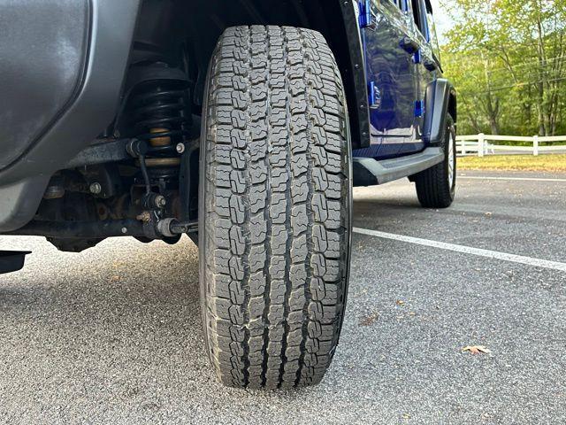 used 2020 Jeep Wrangler Unlimited car, priced at $27,277