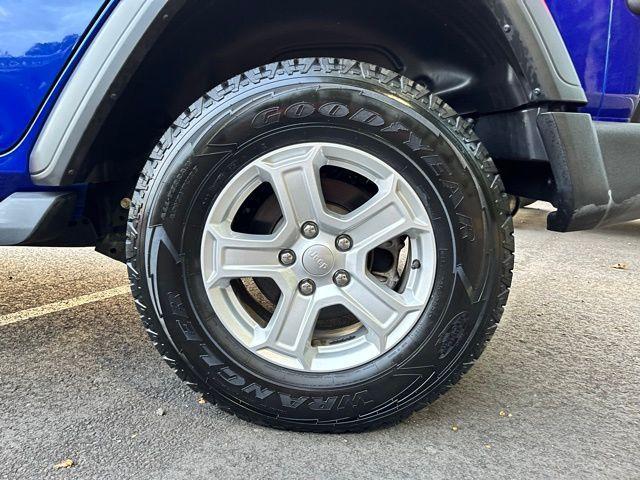 used 2020 Jeep Wrangler Unlimited car, priced at $27,277