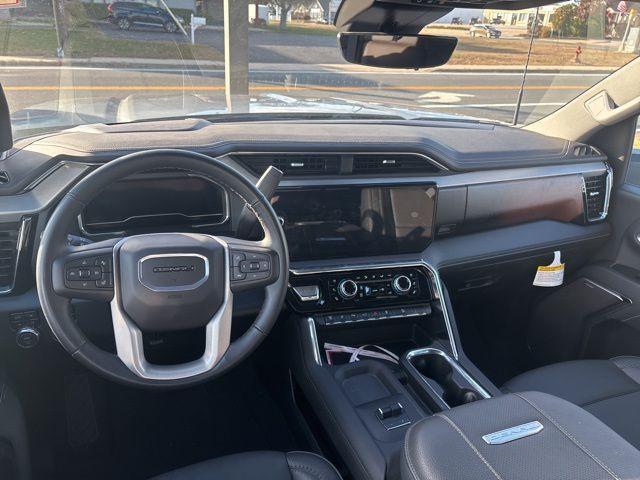 used 2025 GMC Sierra 2500 car, priced at $78,282