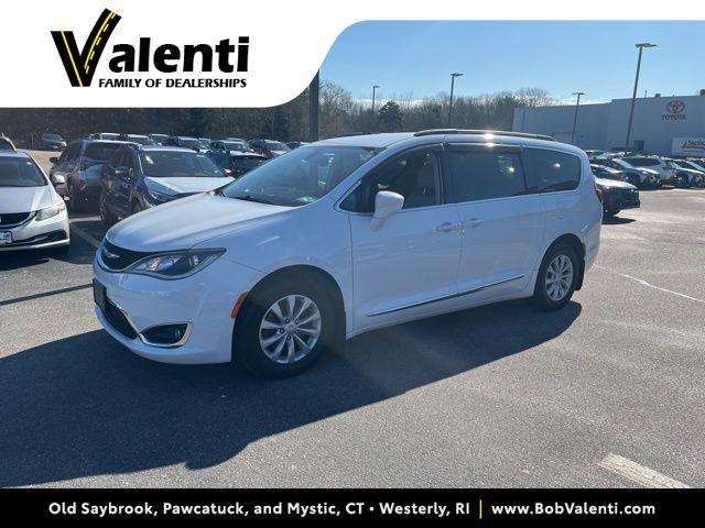 used 2017 Chrysler Pacifica car, priced at $16,474