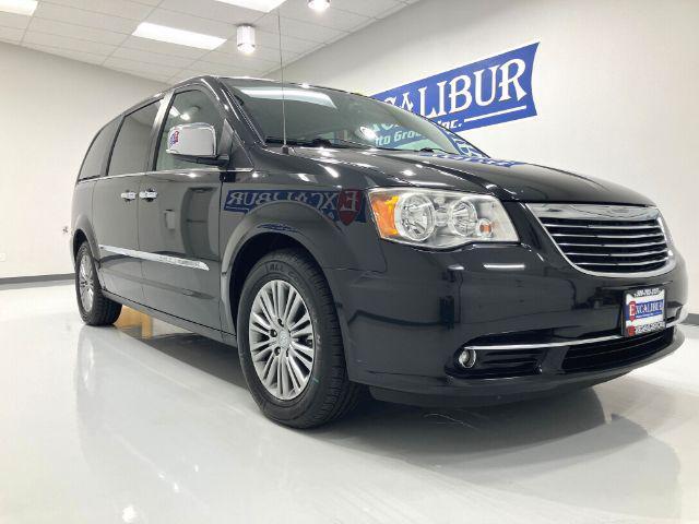 used 2014 Chrysler Town & Country car, priced at $11,997