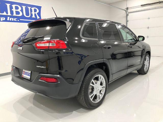 used 2017 Jeep Cherokee car, priced at $9,997