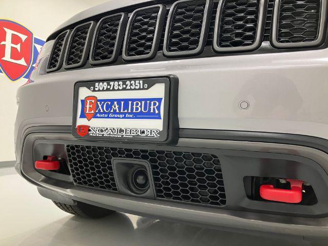 used 2017 Jeep Grand Cherokee car, priced at $19,473