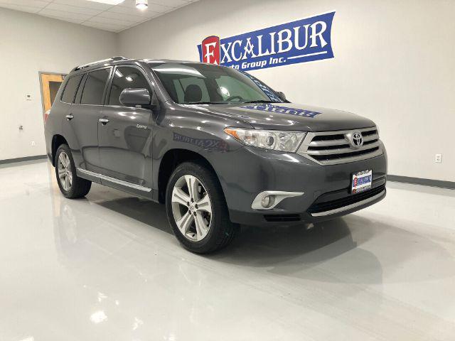 used 2012 Toyota Highlander car, priced at $15,478