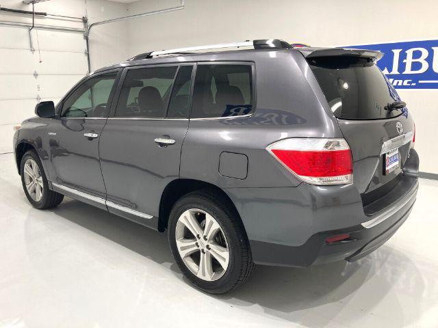 used 2012 Toyota Highlander car, priced at $15,478