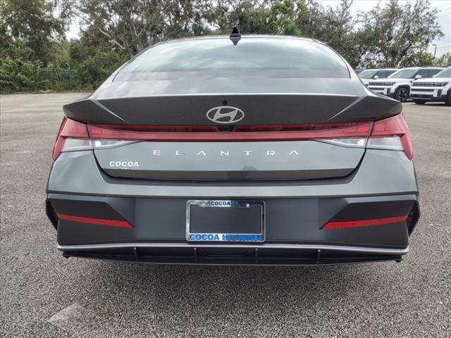 new 2025 Hyundai Elantra car, priced at $26,245