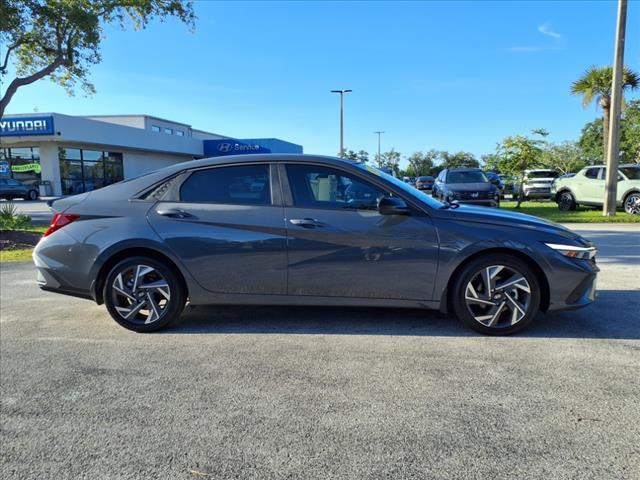 used 2025 Hyundai Elantra car, priced at $21,307