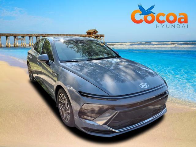 used 2025 Hyundai Sonata Hybrid car, priced at $25,782