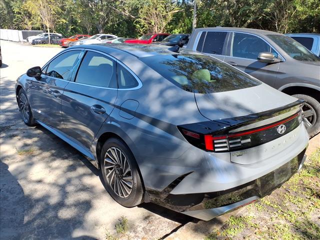 used 2025 Hyundai Sonata Hybrid car, priced at $25,782
